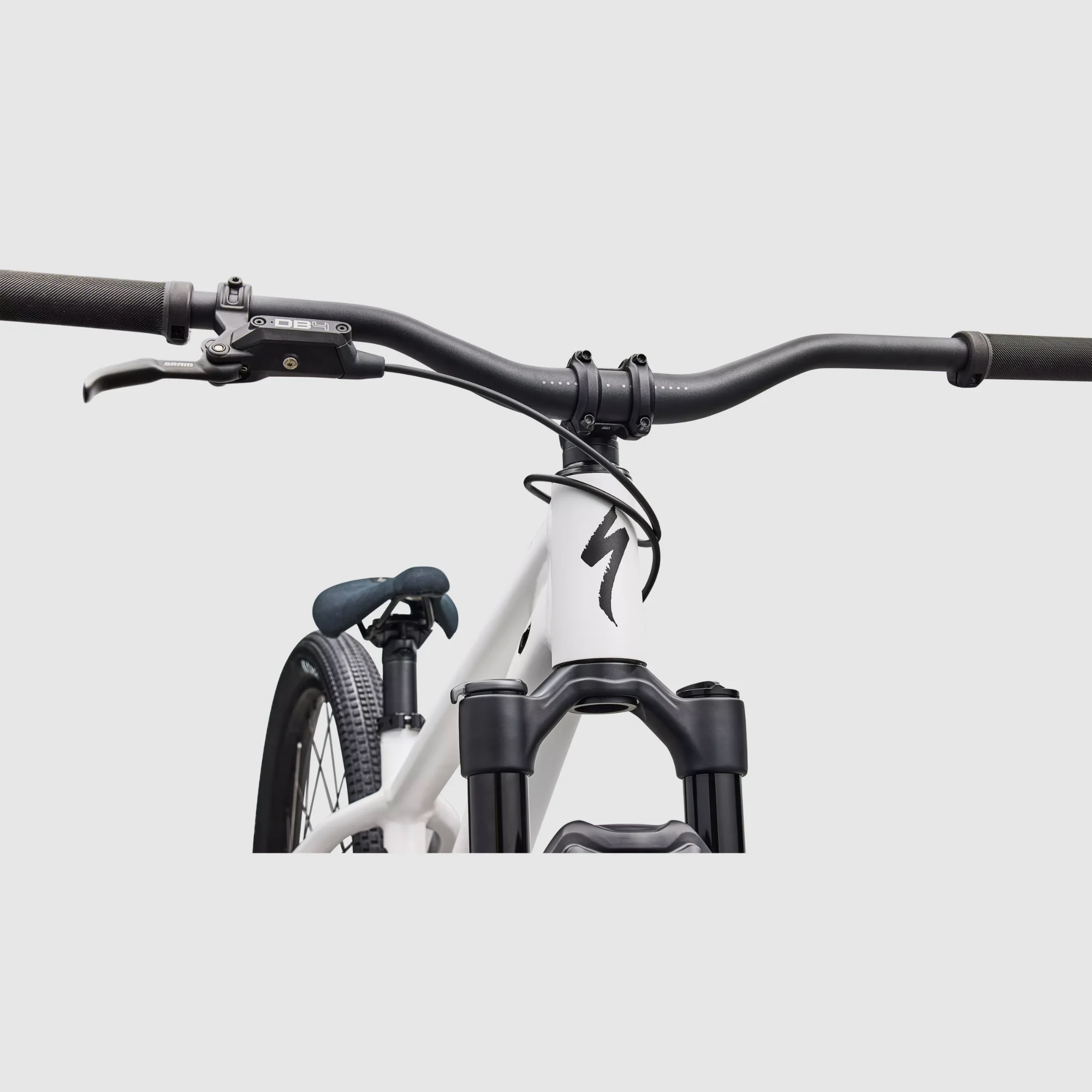 91926-60_PSERIES-P3-METWHTSIL-METOBSD_D3-HT p.3