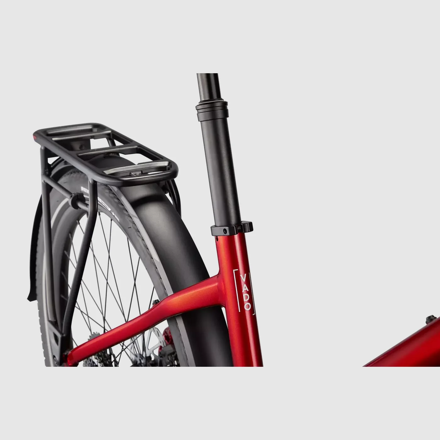 95022-58_VADO-40-ST-REDTNT-SILREFL_D4-STTT turbo vado 4.0 step through