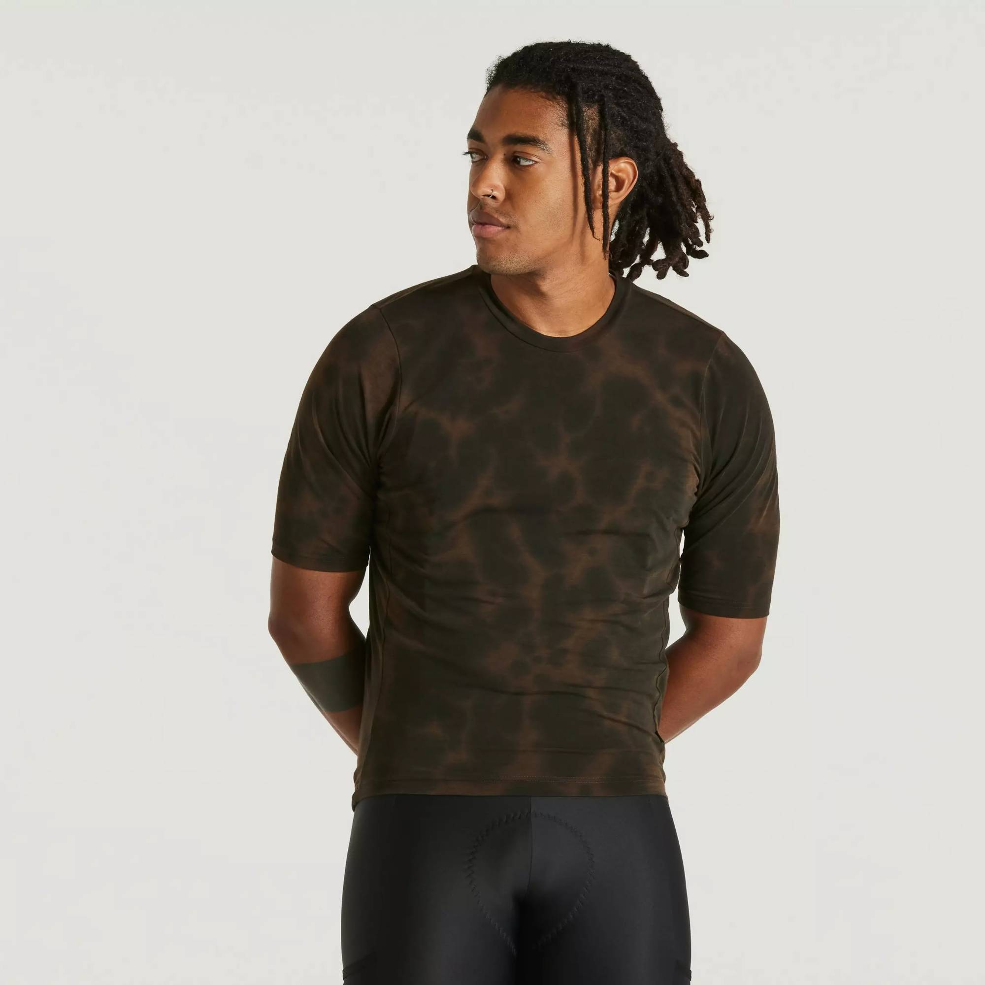 64022-320_APP_ADV-GARMENT-WASH-JERSEY-SS-MEN-DOP-M_FRONT 64022 320 app adv garment wash jersey ss men dop m front