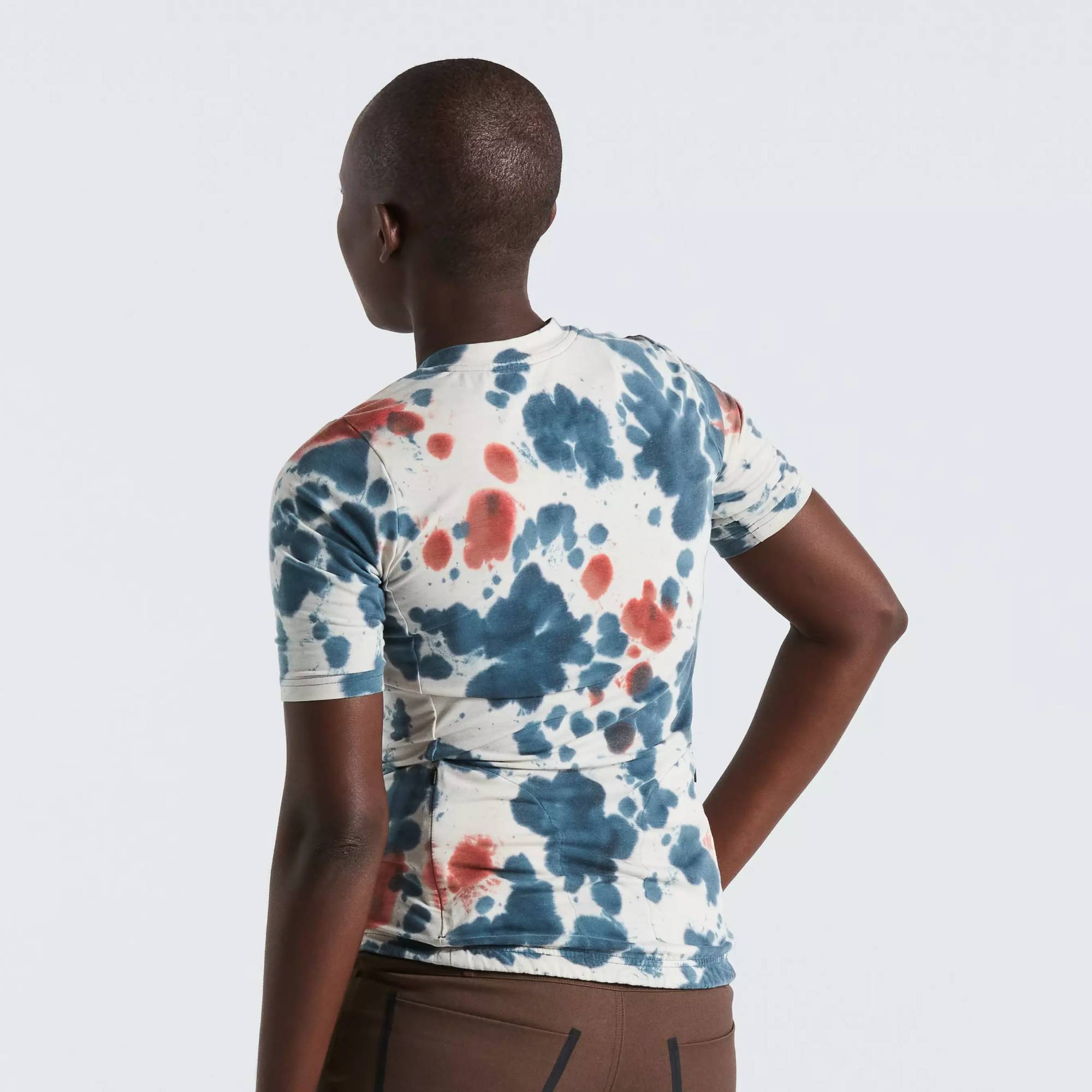 64022-331_APP_ADV-GARMENT-WASH-JERSEY-SS-WMN-WHTMTN-M_BACK women's adv garment washed short sleeve jersey