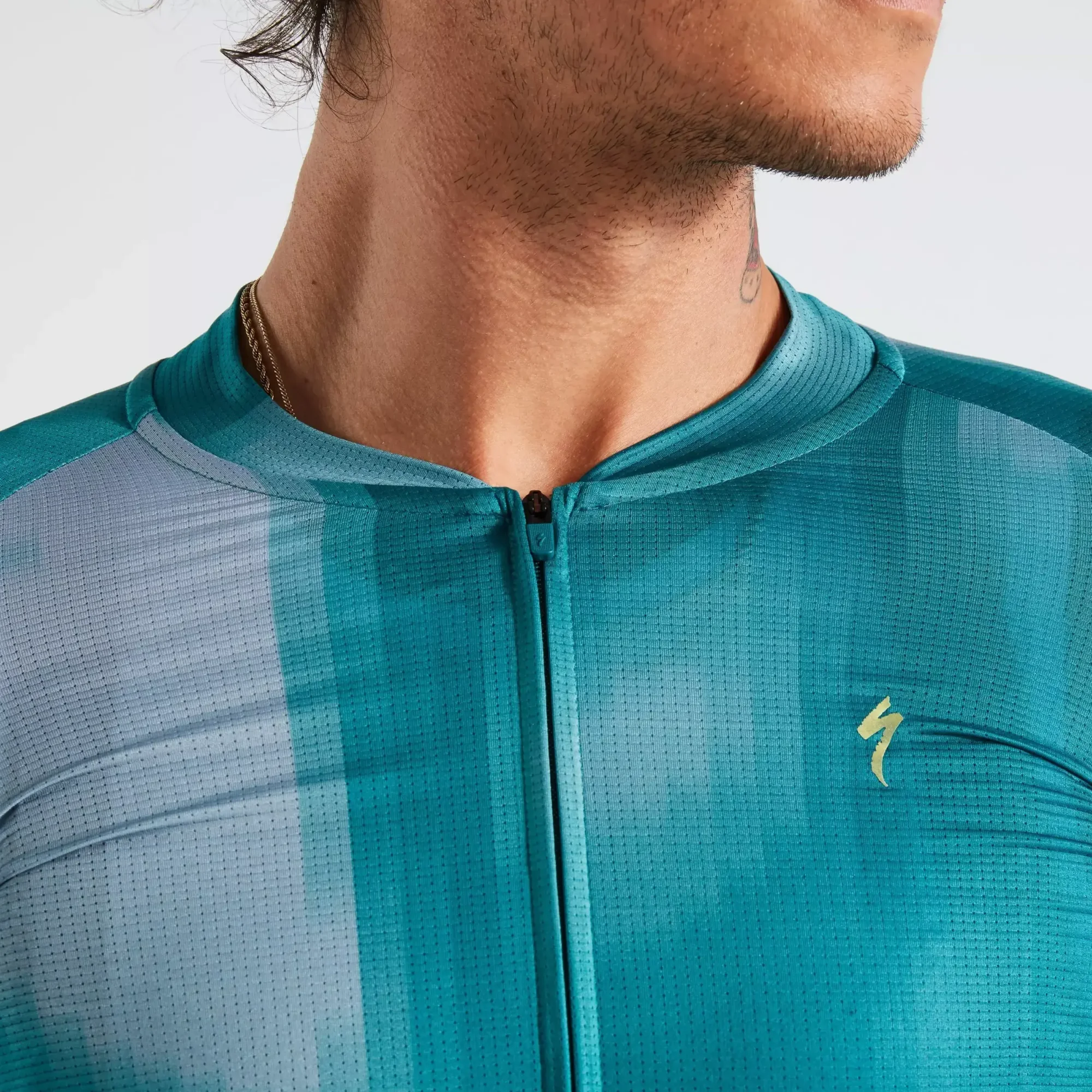 64022-521_APP_SL-AIR-DISTORTION-JERSEY-SS-MEN-TRPTL-M_DETAIL1 men's sl air distortion short sleeve jersey