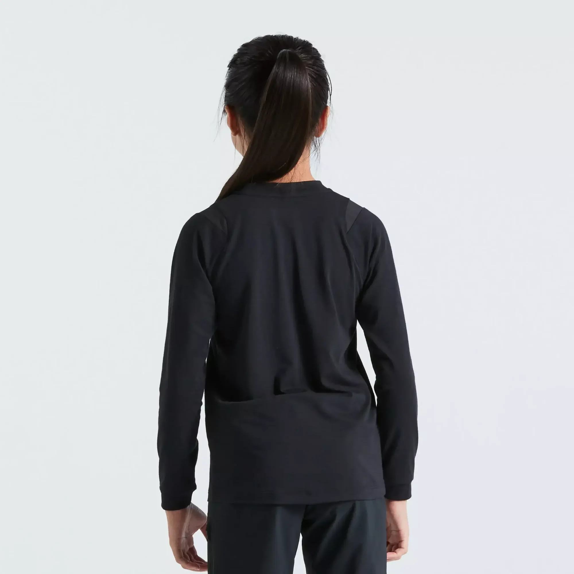 64122-430_APP_TRAIL-JERSEY-LS-YTH-BLK-M_BACK youth trail long sleeve jersey