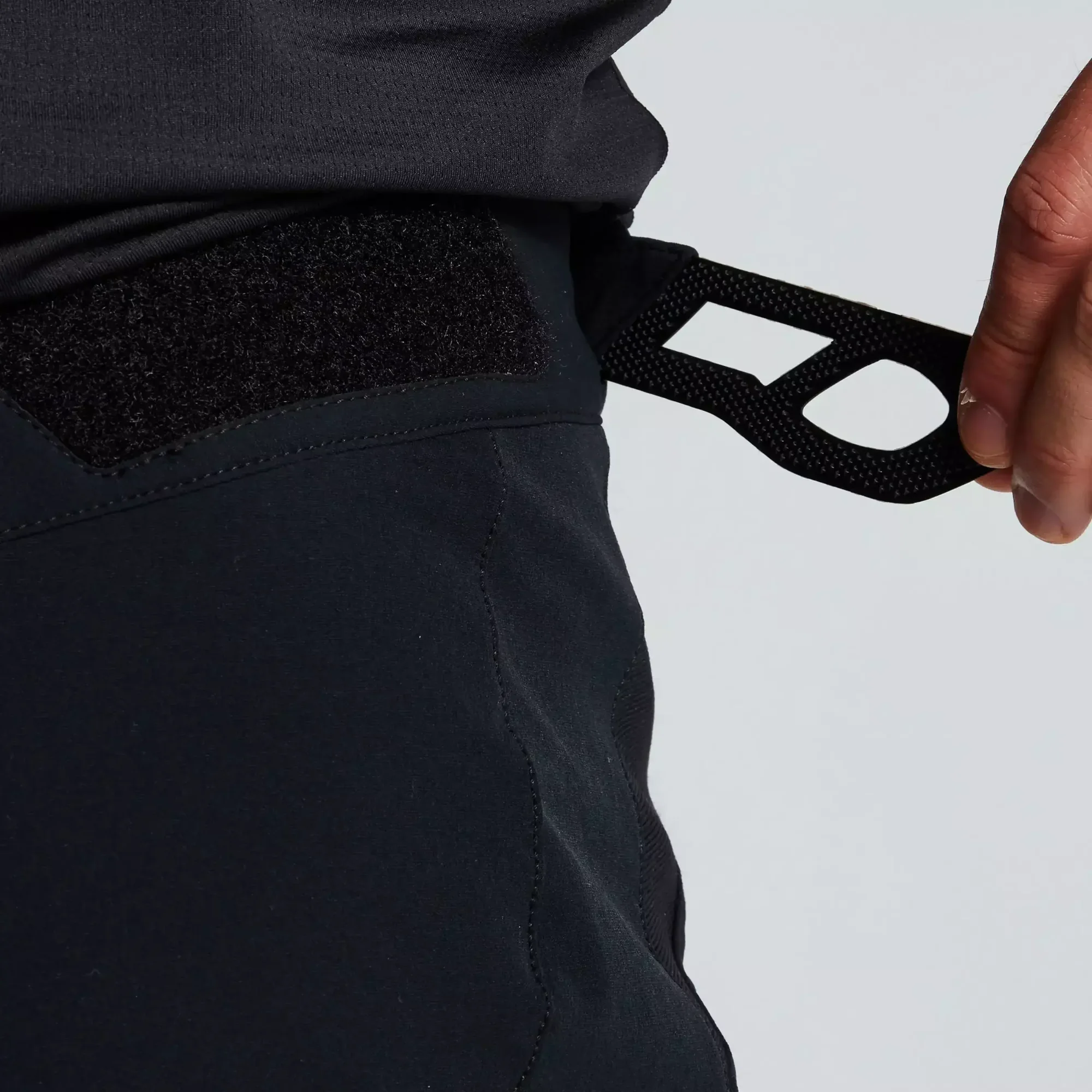 64219-182_APP_DEMO-PRO-PANT-BLK-34_DETAIL1 demo pro pants