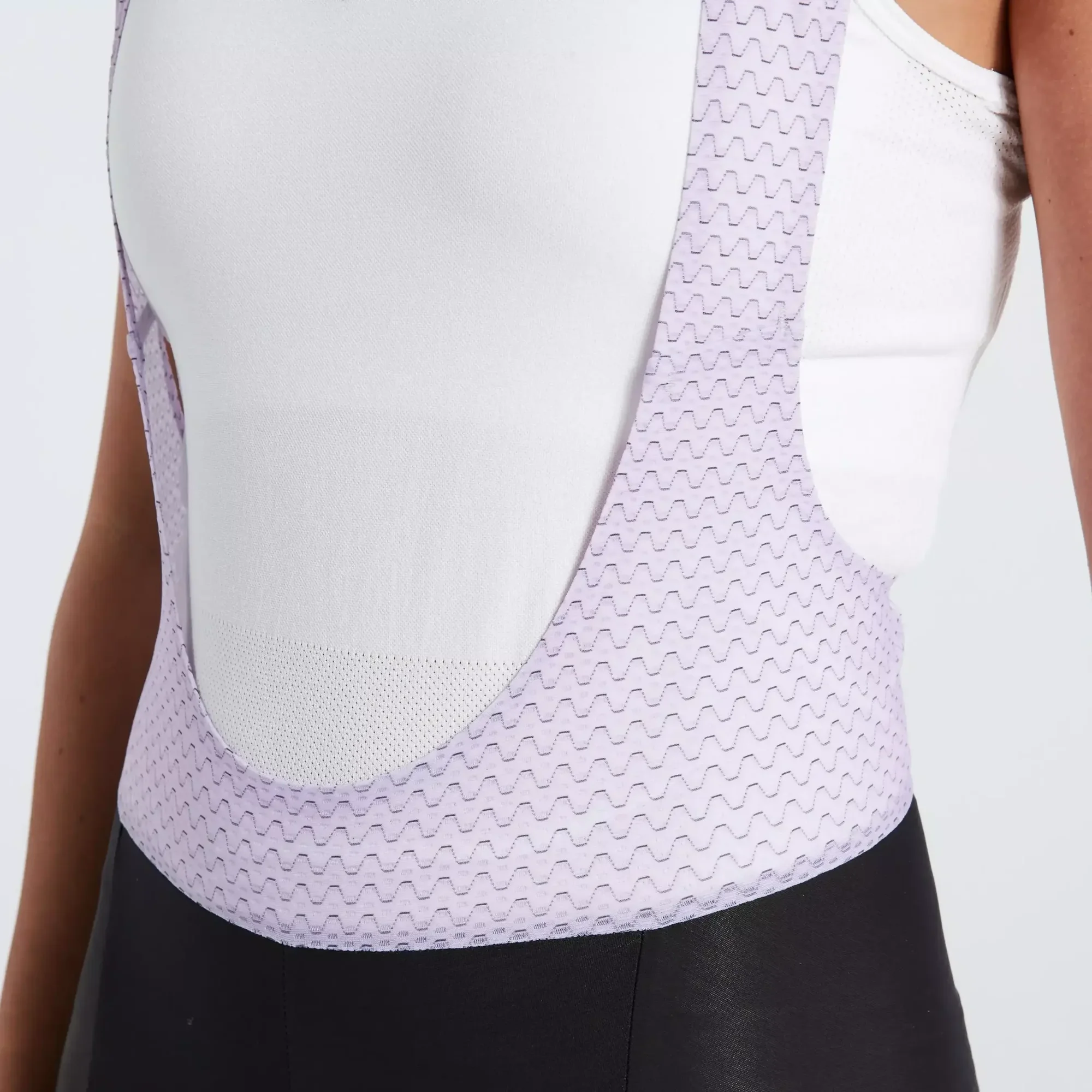 64221-780_APP_SL-BIB-SHORT-WMN-SPEED-OF-LIGHT-DARK-M_DETAIL3 women's sl bib shorts speed of light collection