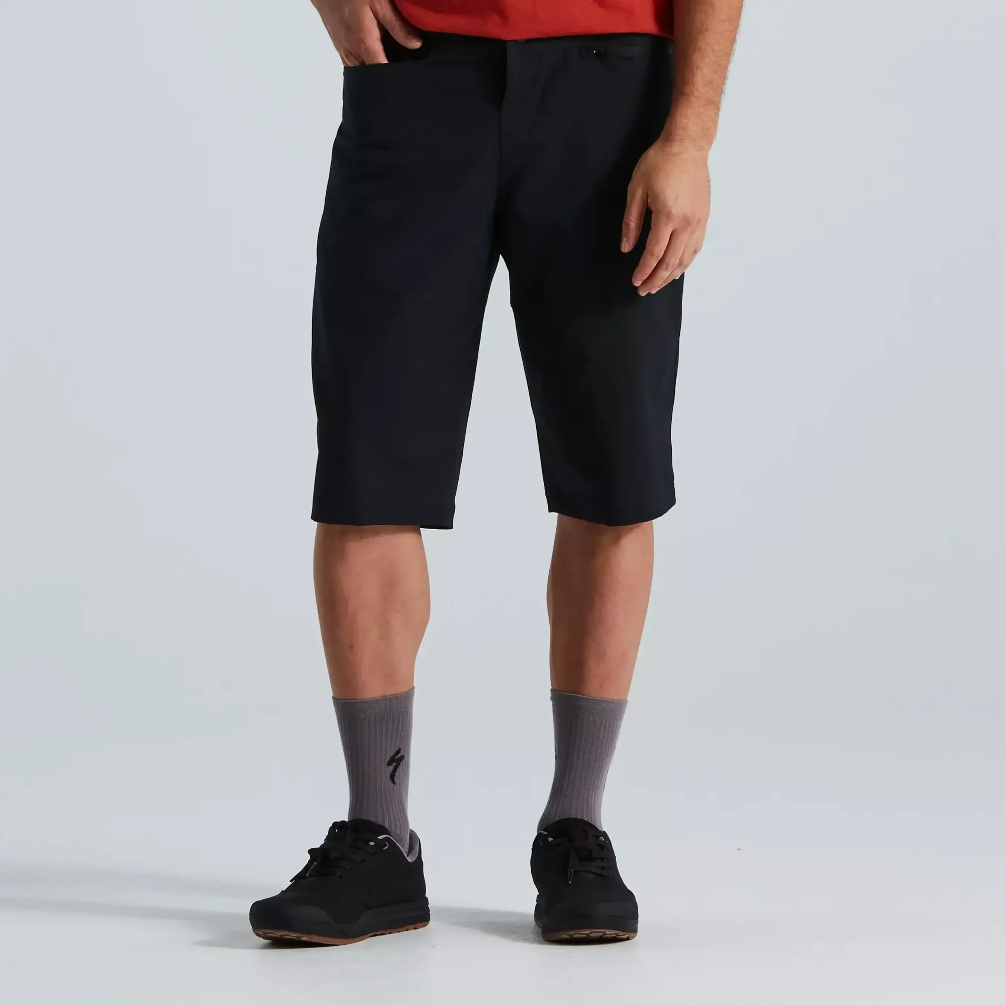64221-8003_APP_TRAIL-SHORT-W-LINER-MEN-BLK-32_HERO 64221 8003 app trail short w liner men blk 32 hero