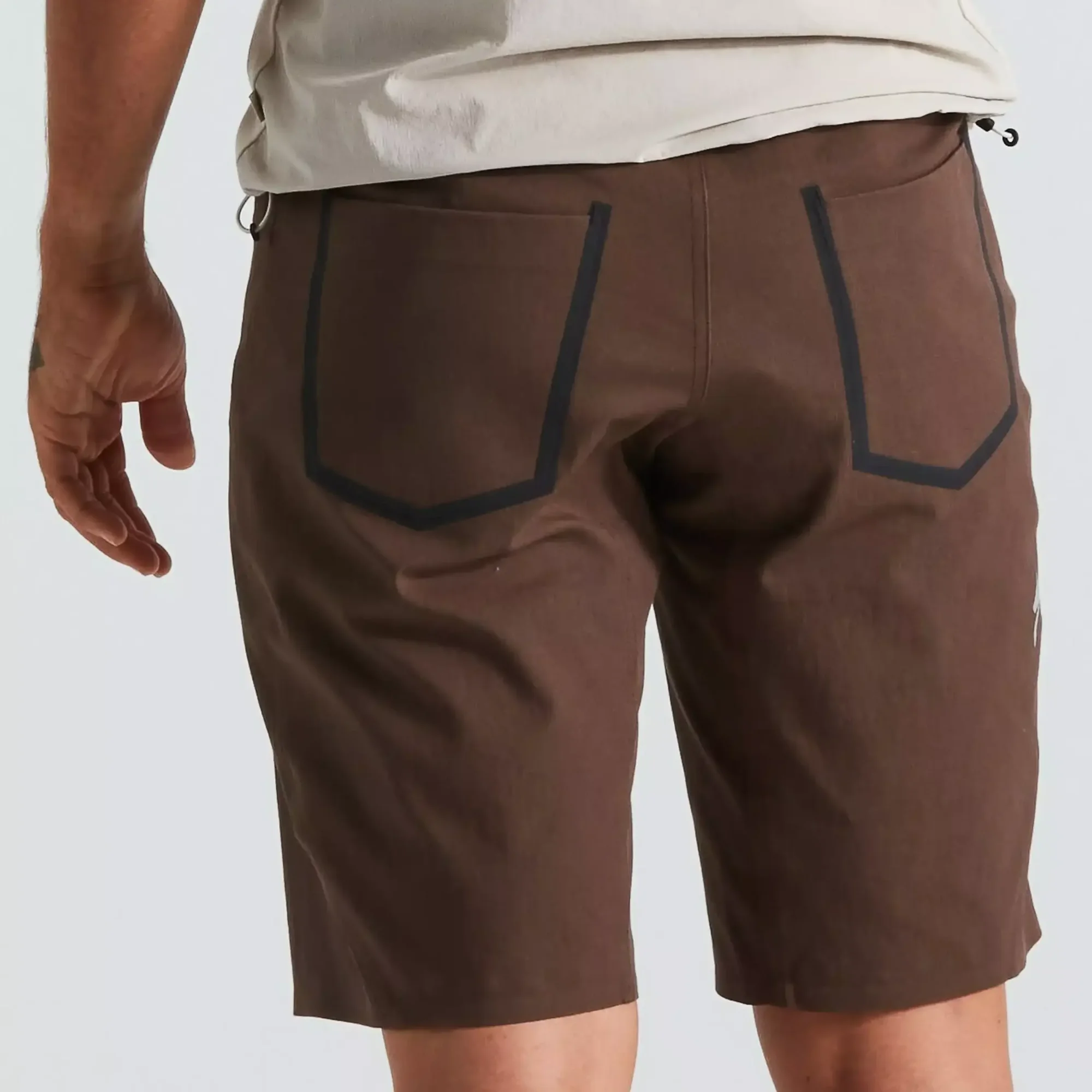 64222-6303_APP_ADV-SHORT-MEN-DOP-32_BACK men's adv shorts