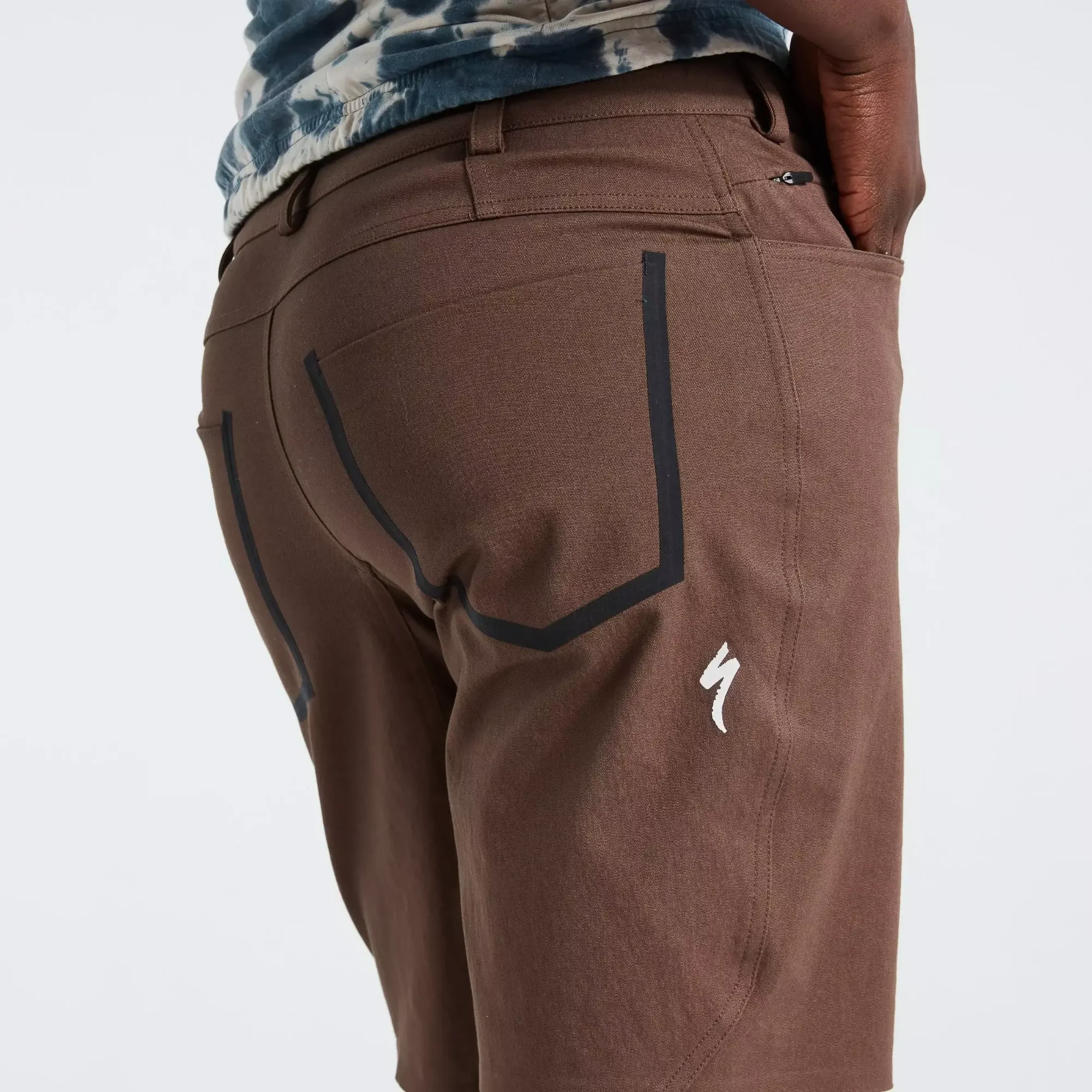 64222-640_APP_ADV-SHORT-WMN-DOP-M_DETAIL2 women's adv shorts