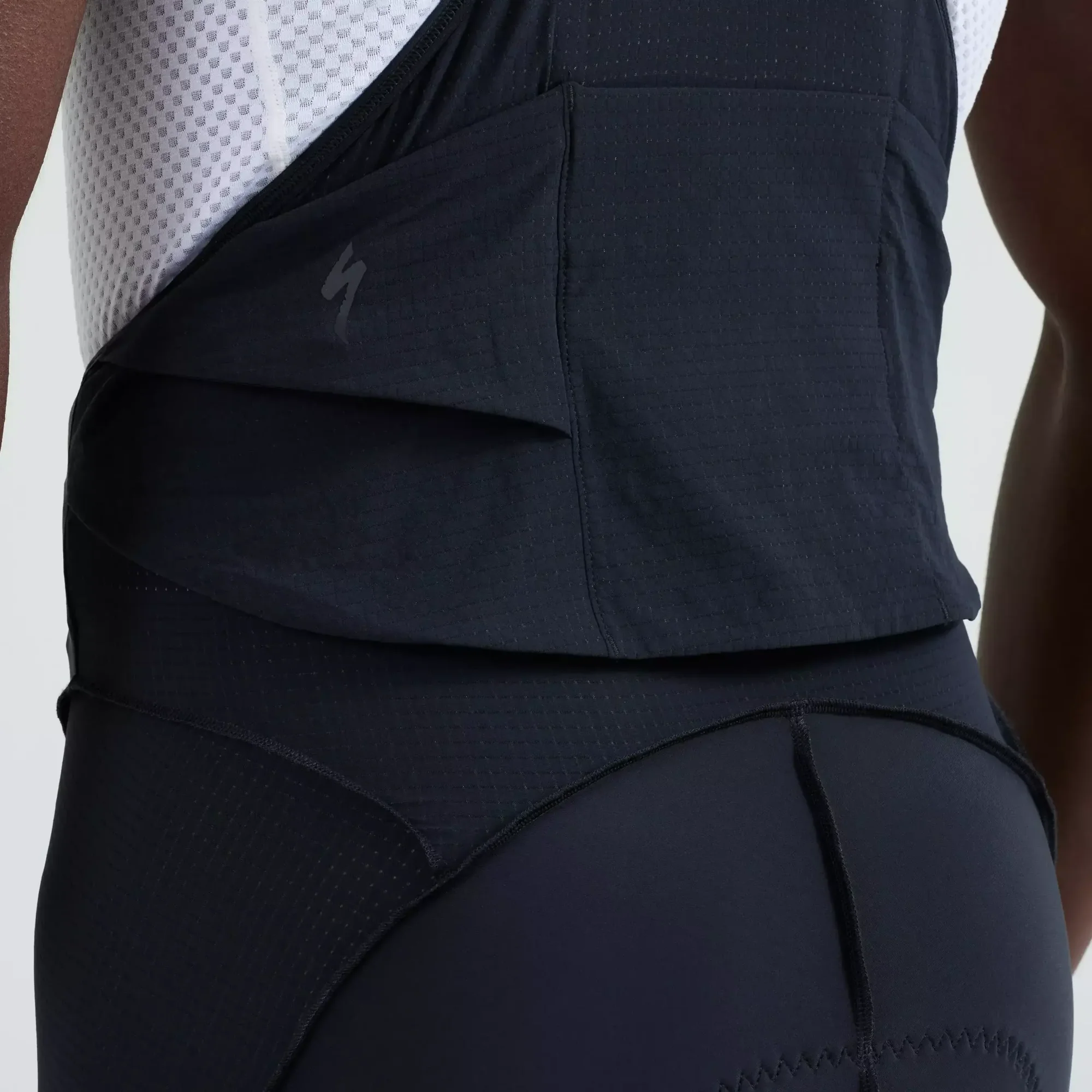 64223-310_APP_PRIME-SWAT-LINER-BIB-SHORT-MEN-BLK_DETAIL2 men's prime swat liner bib shorts