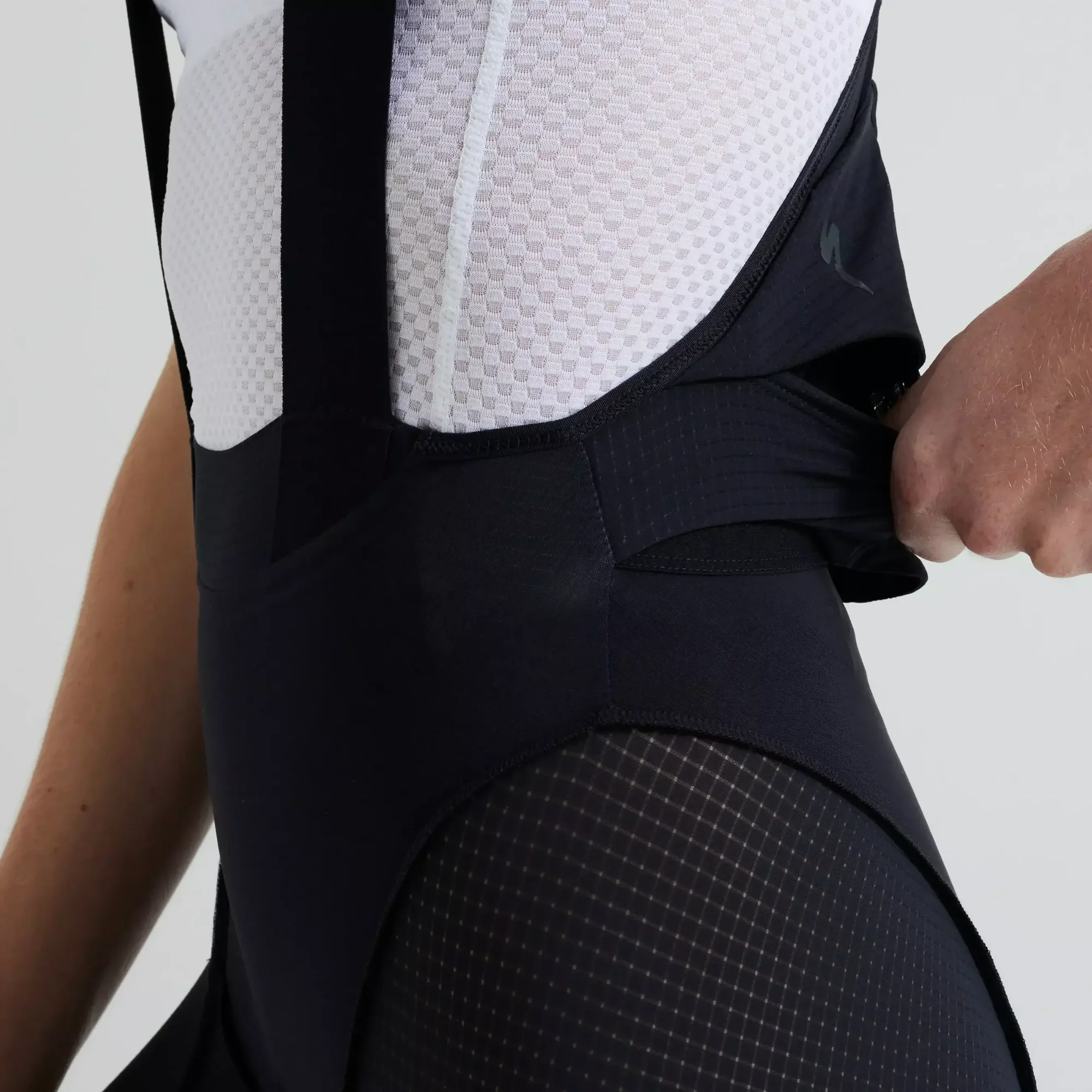 64223-315_APP_PRIME-SWAT-LINER-BIB-SHORT-WMN-BLK_DETAIL2 women's prime swat liner bib shorts