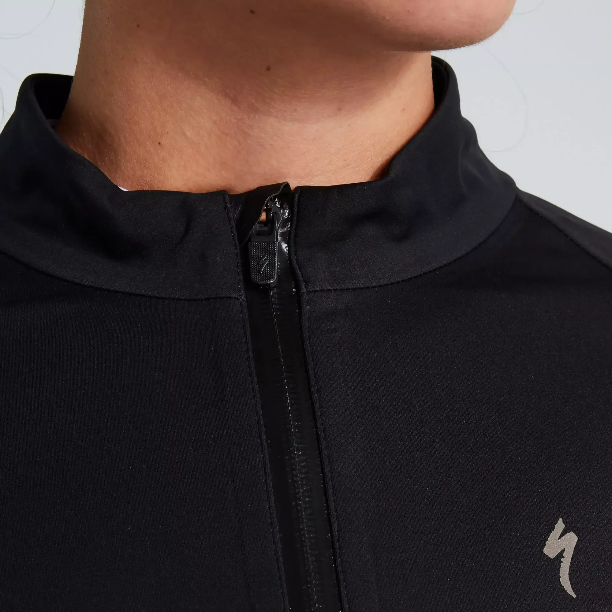 64421-710_APP_RACE-SERIES-WIND-JACKET-WMN-BLK-S_DETAIL1 women's sl pro wind jacket