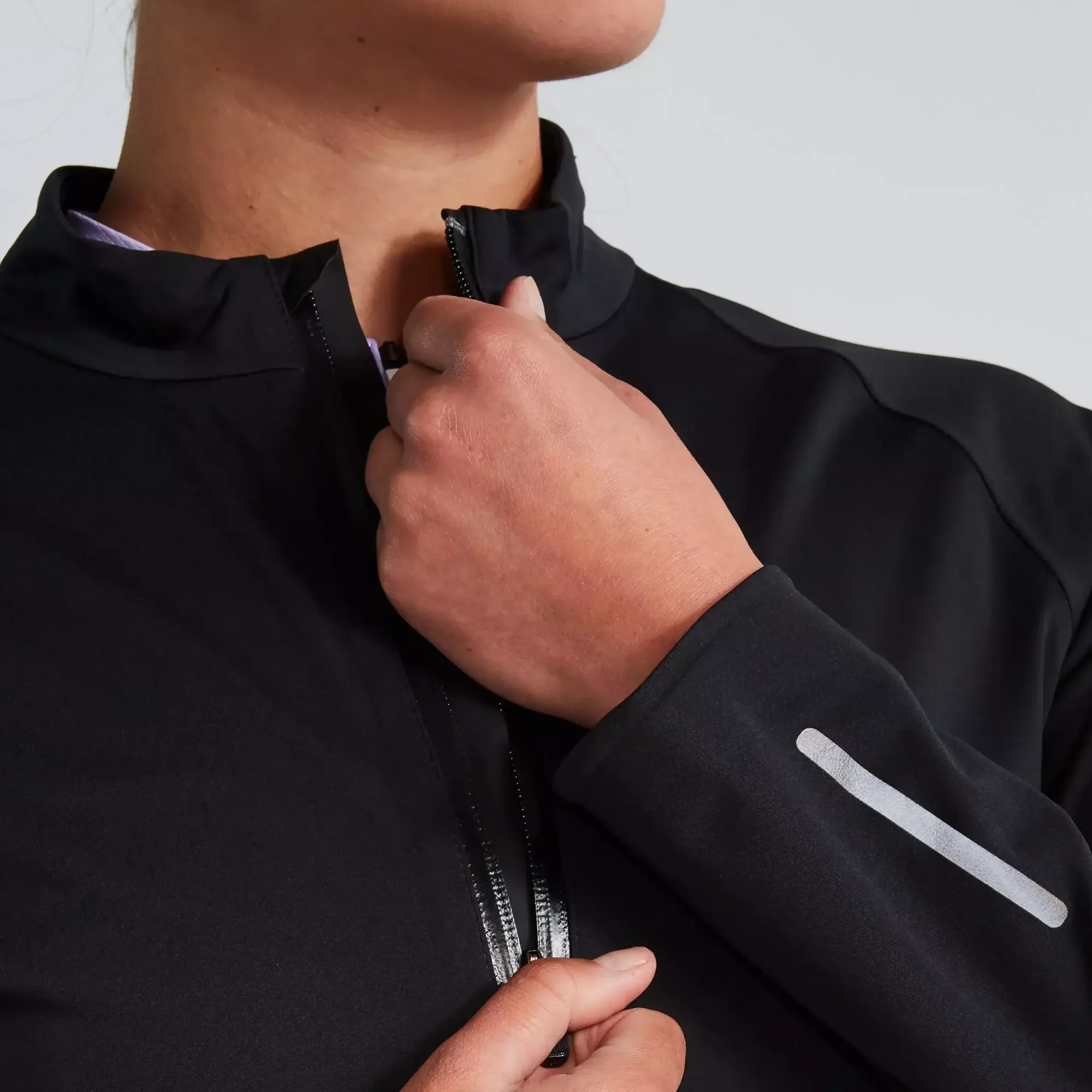 64421-710_APP_RACE-SERIES-WIND-JACKET-WMN-BLK-S_DETAIL2 women's sl pro wind jacket