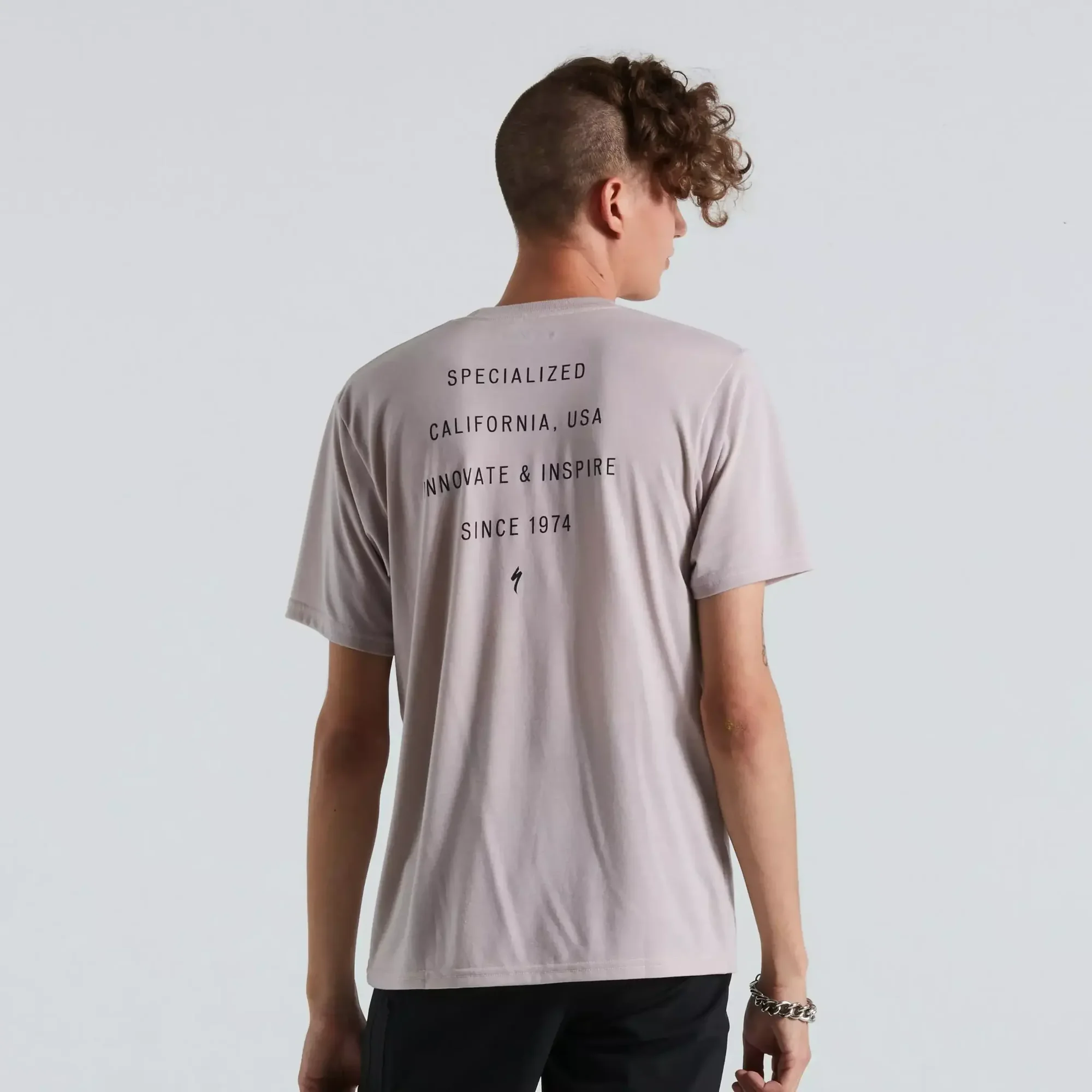 64622-991_APP_RITUAL-TEE-SS-CLY-M_BACK ritual short sleeve t shirt