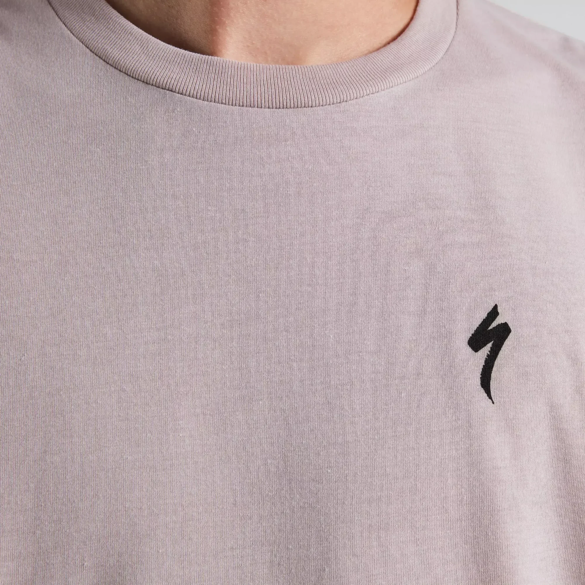 64622-991_APP_RITUAL-TEE-SS-CLY-M_DETAIL1 ritual short sleeve t shirt