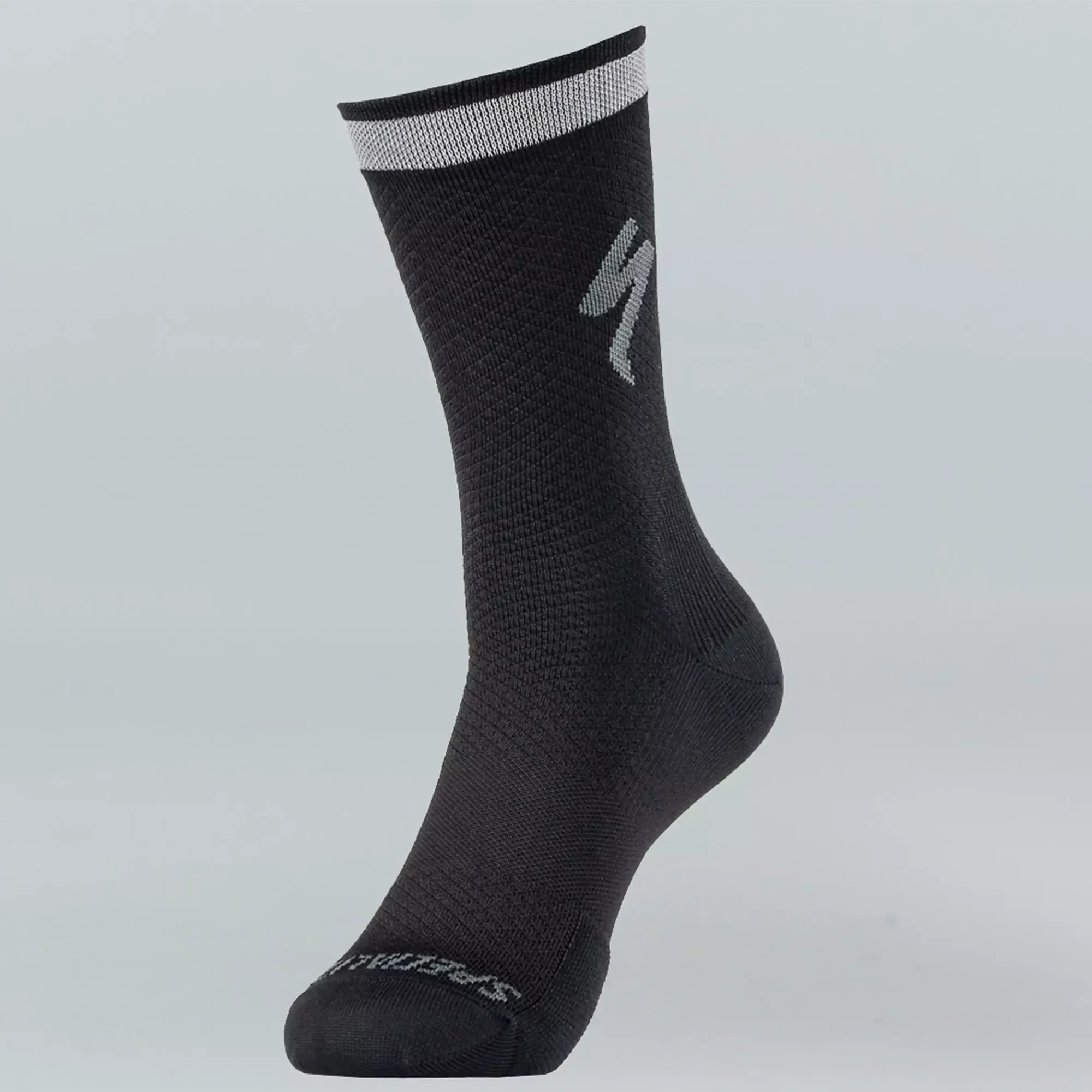 64720-260_APP_SOFT-AIR-REFLECTIVE-TALL-SOCK-BLK-S_HERO 64720 260 app soft air reflective tall sock blk s hero