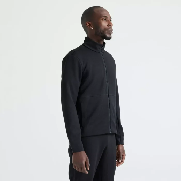 65423 130 app track jacket men blk front 3 4