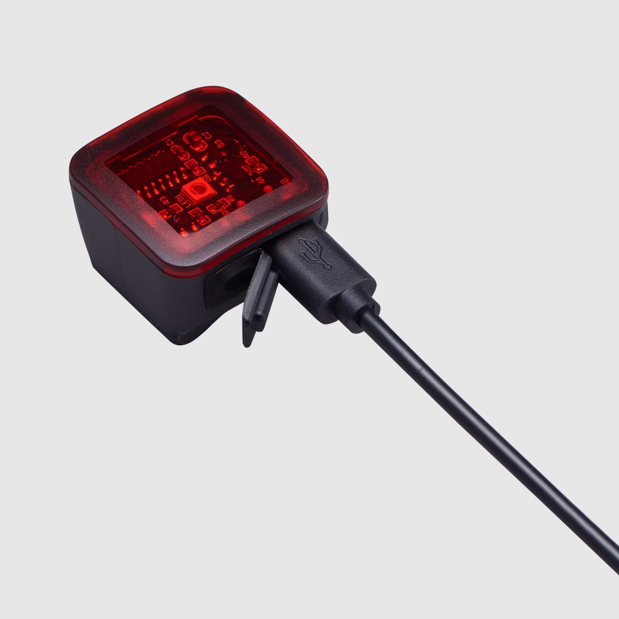 49121-360_LGHT_FLASH-PACK-HEADLIGHT-TAILLIGHT_DETAIL-1 flash pack headlight/taillight combo