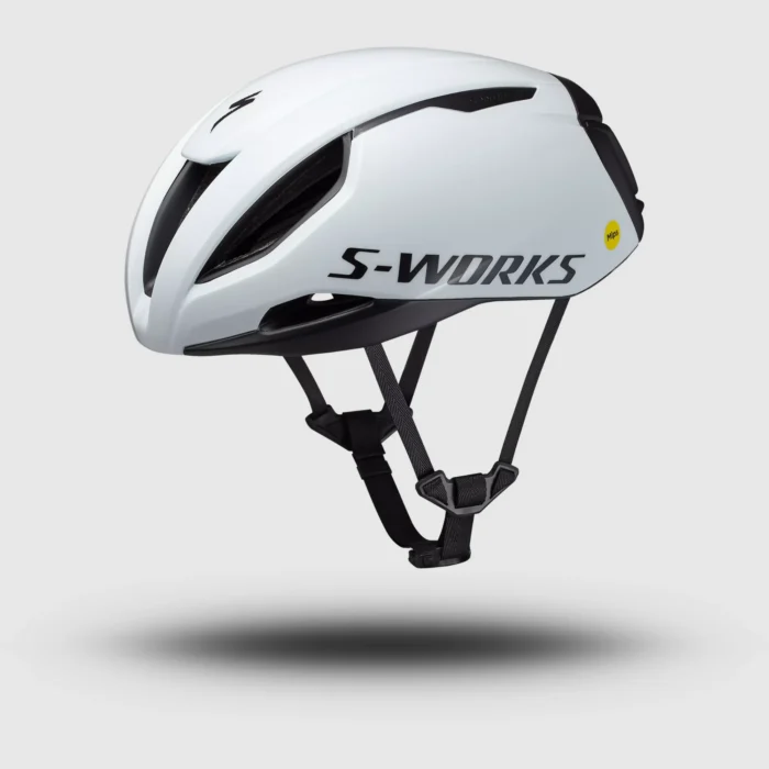 60723 102 hlmt sw evade 3 hlmt ce wht blk m hero