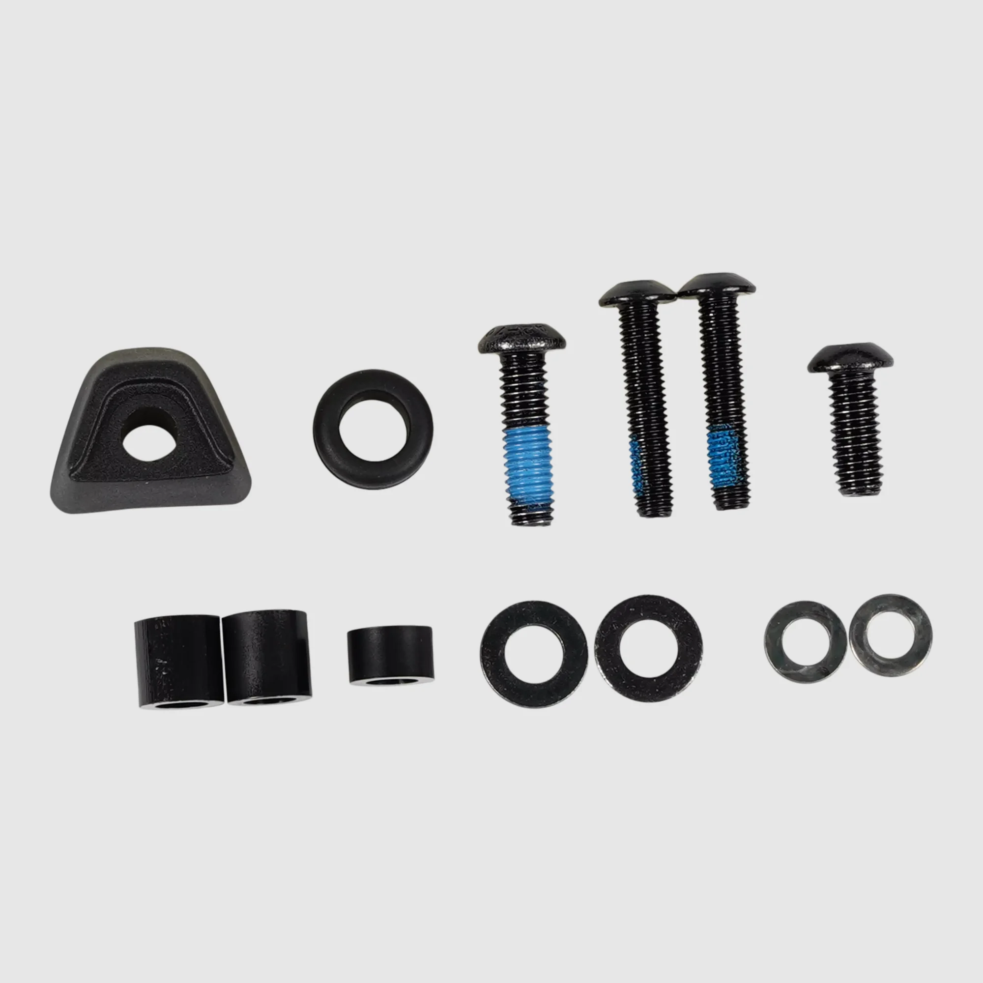 S242200002_08 fnd my25 vado sl (gen.2), rear fender kit, 700c, alloy, 61mm width, w/ hardware (use w/ s241700002)