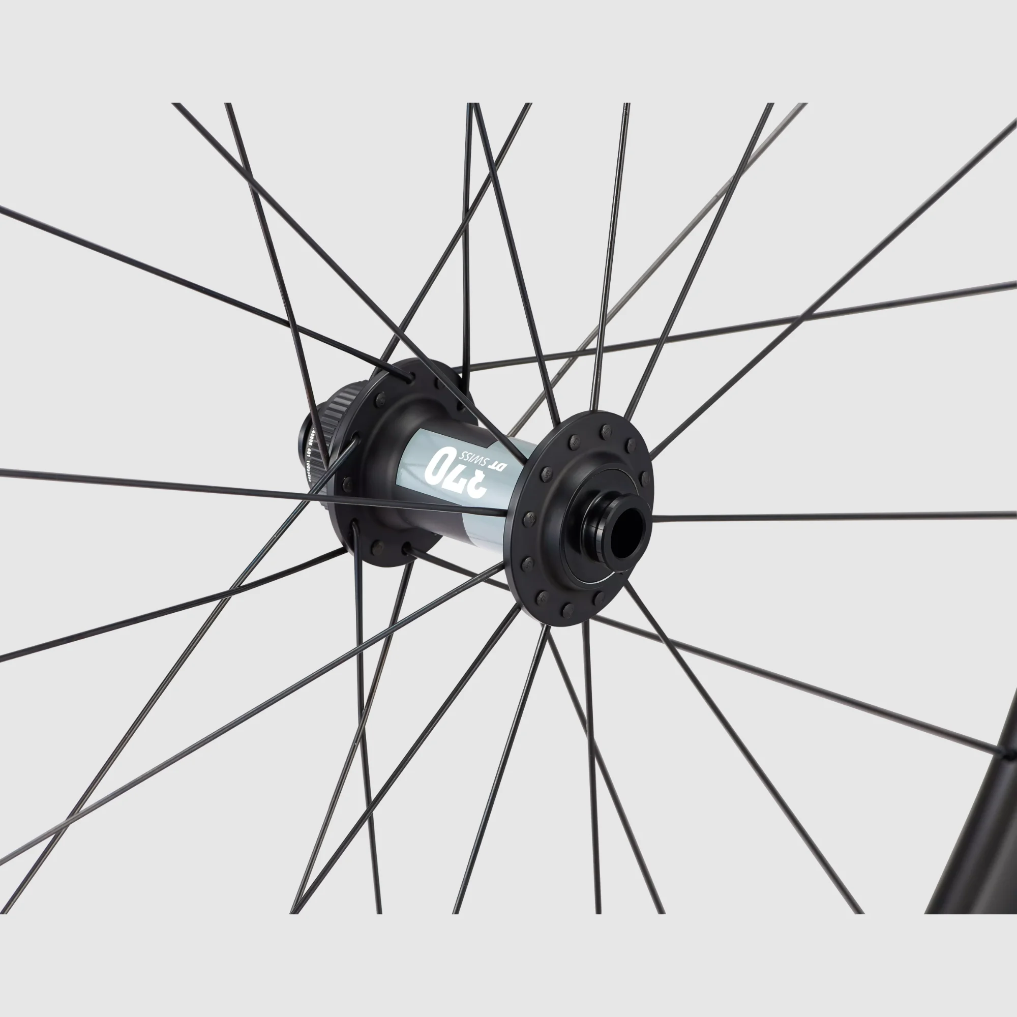 30021-490_WHL_TERRA-C-SATIN-CARBON-SATIN-BLK-700C_FRONT-HUB auto draft