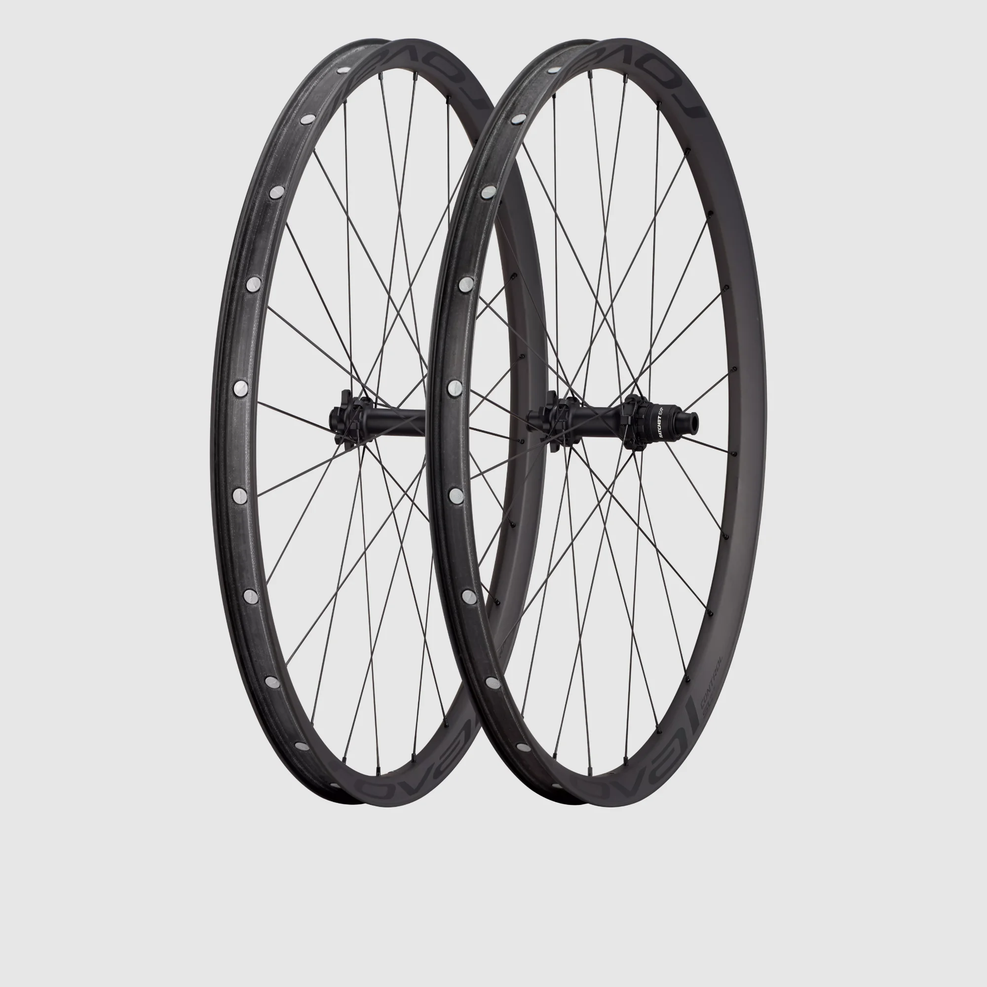 30121-200_WHL_CONTROL-SL-29-6B-WHEELSET-XD-SATIN-CARBON-SATIN-BLK_HERO 30121 200 whl control sl 29 6b wheelset xd satin carbon satin blk hero