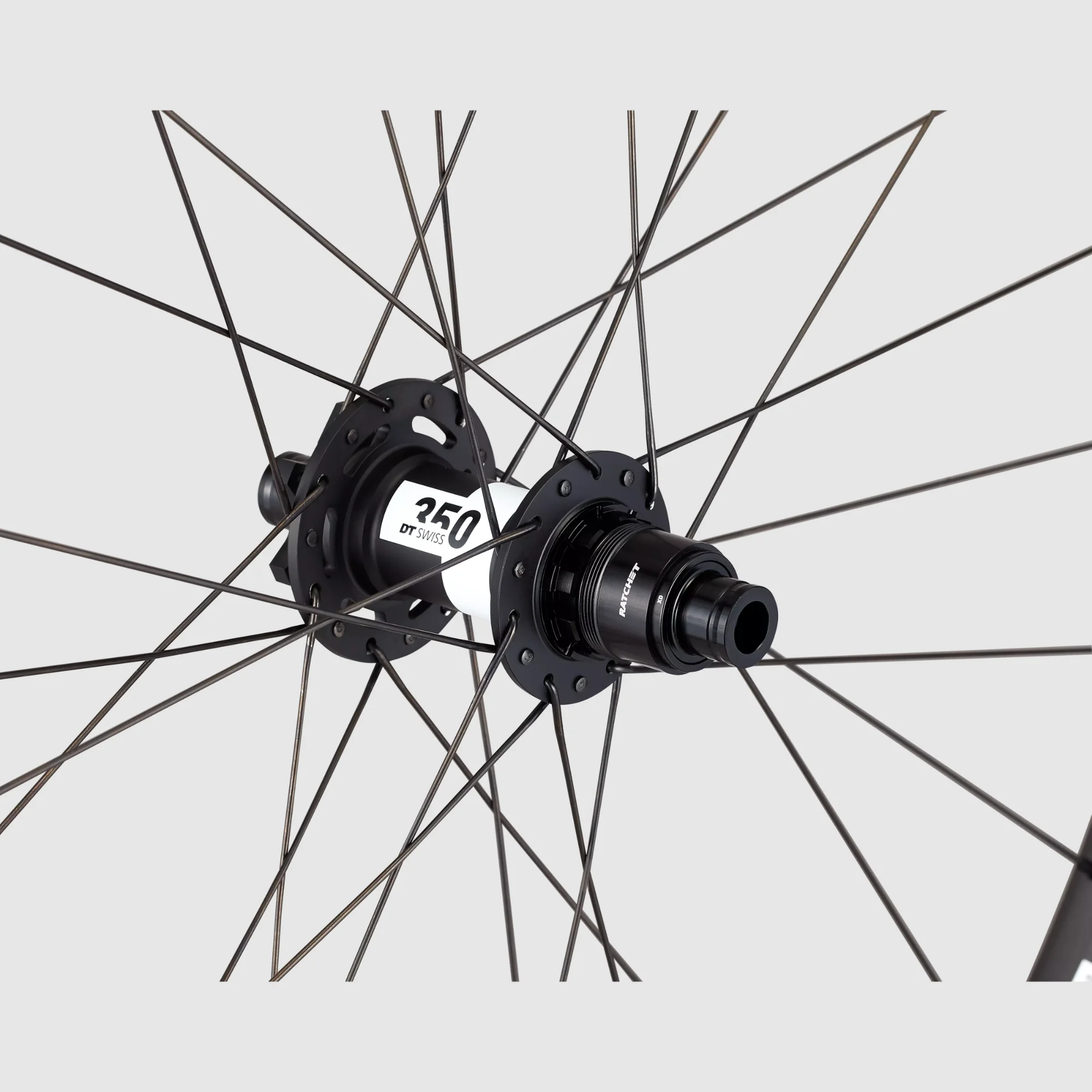 30123-710_WHL_TRAVERSE-SL-II-350-29-6B-REAR-CARBON-BLK_REAR-HUB roval traverse sl ii 350 6b