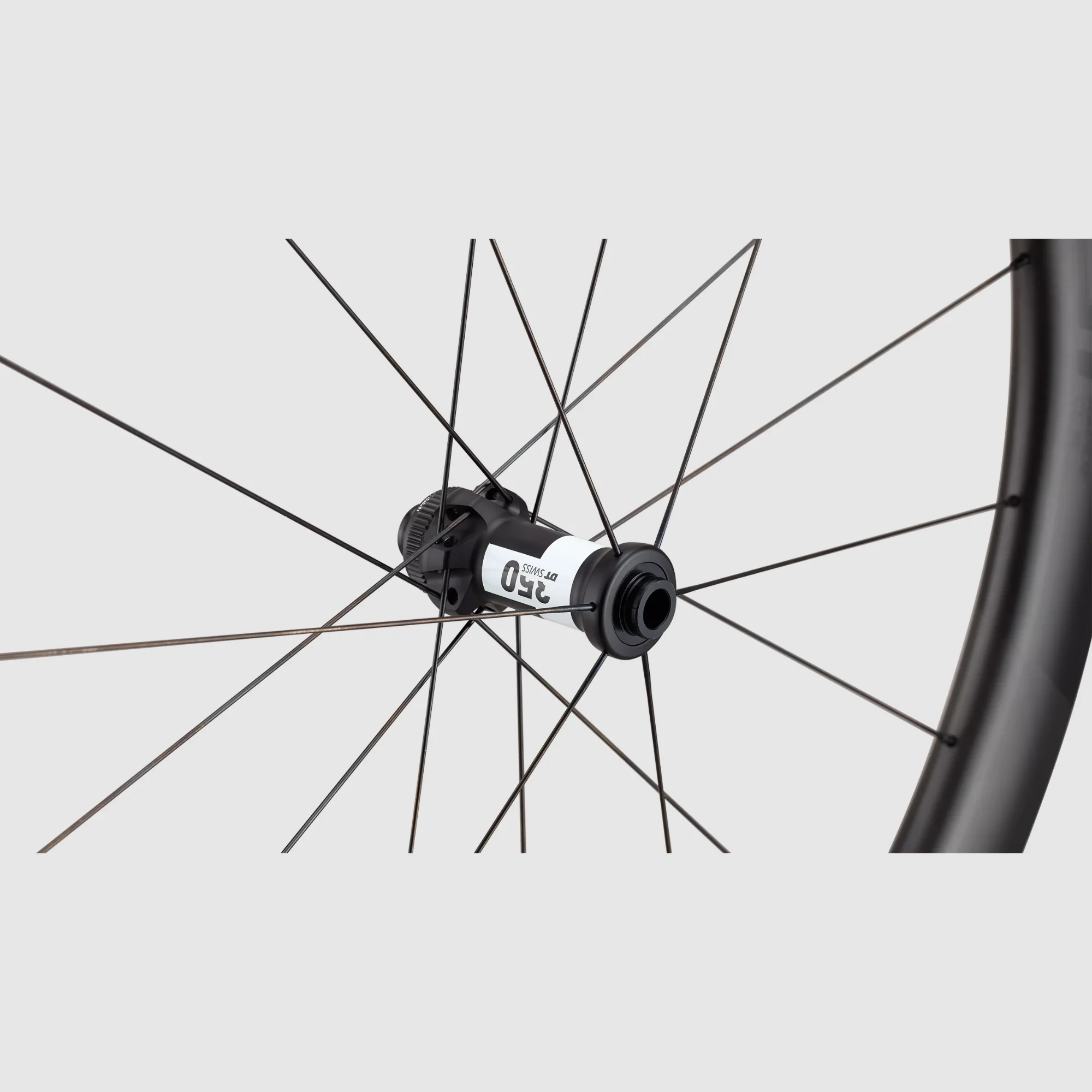 30026-640_WHL_RAPIDE-CL-III-700C-FRONT-SATIN-CARBON-SATIN_FRONT-HUB roval rapide cl iii