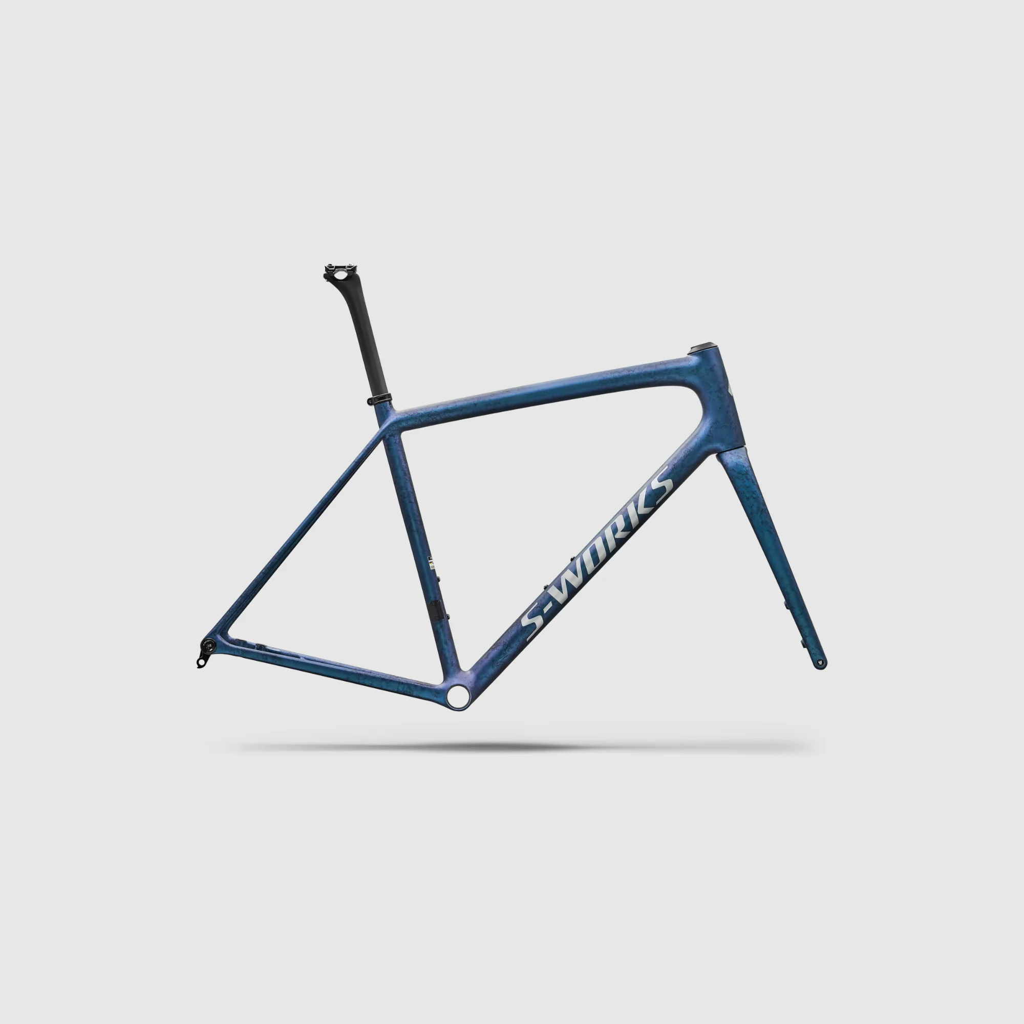 77226-01_AETHOS-SW-FRMSET-CYNPRPCMLN-GRYBLU-SHDWSIL_HERO-PDP s works aethos 2 frameset satin black ink wash / pearl / shadow silver, 54